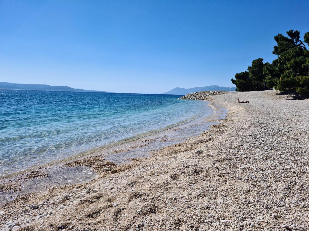 Apartment Ivona With Beautiful Seaview Makarska Eksteriør billede