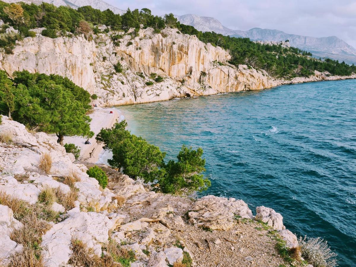 Apartment Ivona With Beautiful Seaview Makarska Eksteriør billede